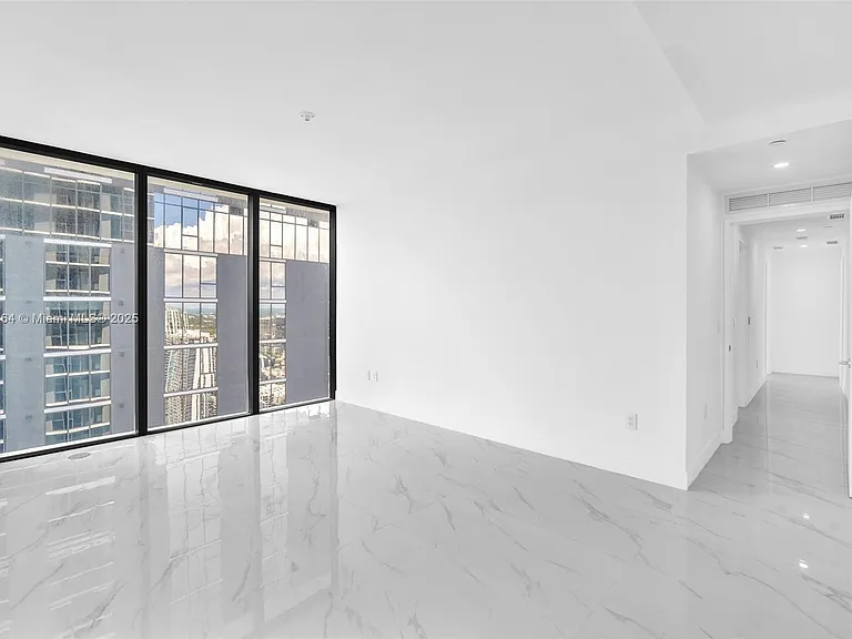 700 NE 24th St #4507 — Photo 20