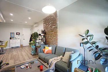 Rented by Rennit Inc.