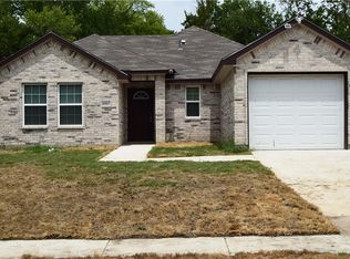 3067 Beauchamp St, Dallas, TX 75216