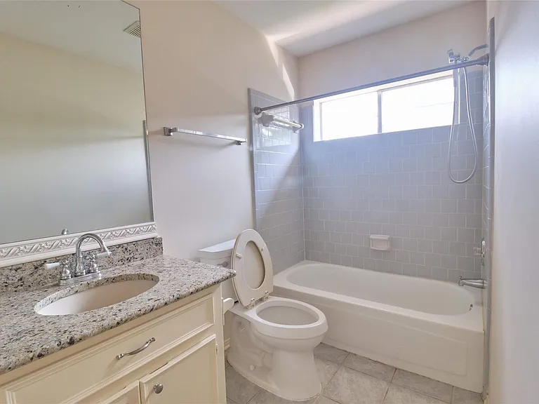 4511 Chestnut Meadow Dr — Photo 20