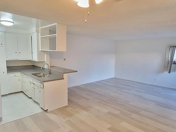 3rd image of 1234 Euclid St #Up8