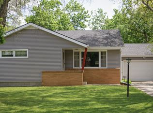 806 15th St, Perry, IA 50220