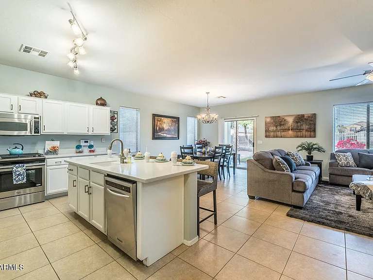1546 E Azalea Dr — Photo 40
