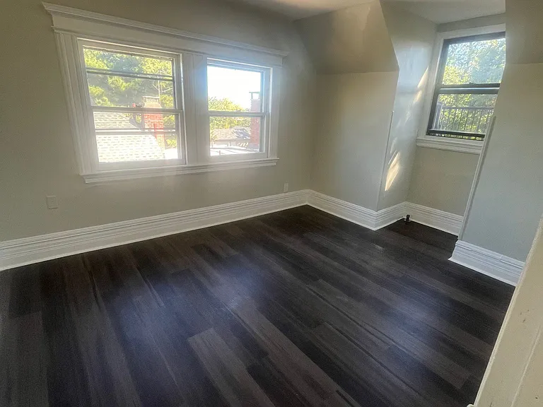 80 Ridge St #3 — Photo 10