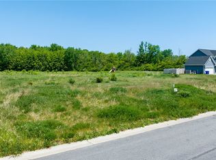 64 Country Creek Ln #32, Hilton, NY 14468