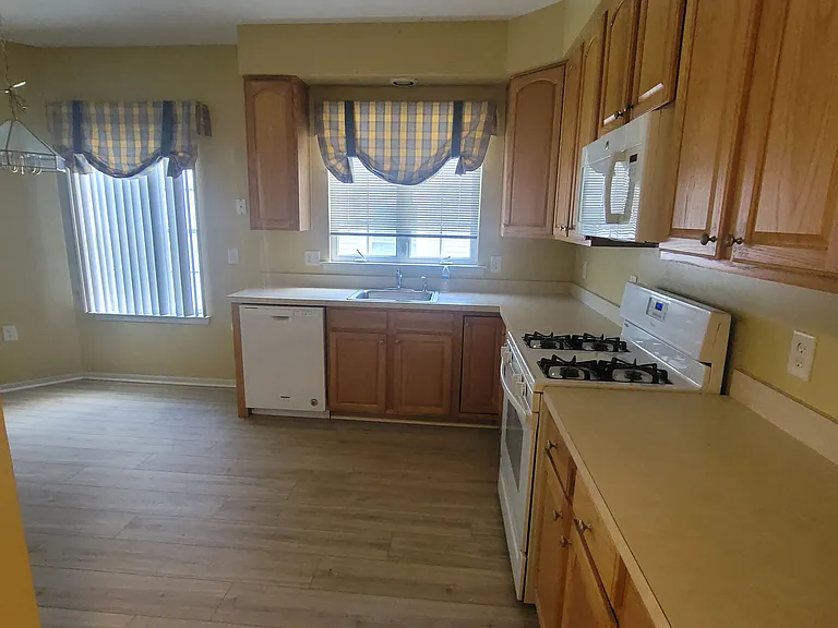 15 Sea Girt Ln — Photo 8