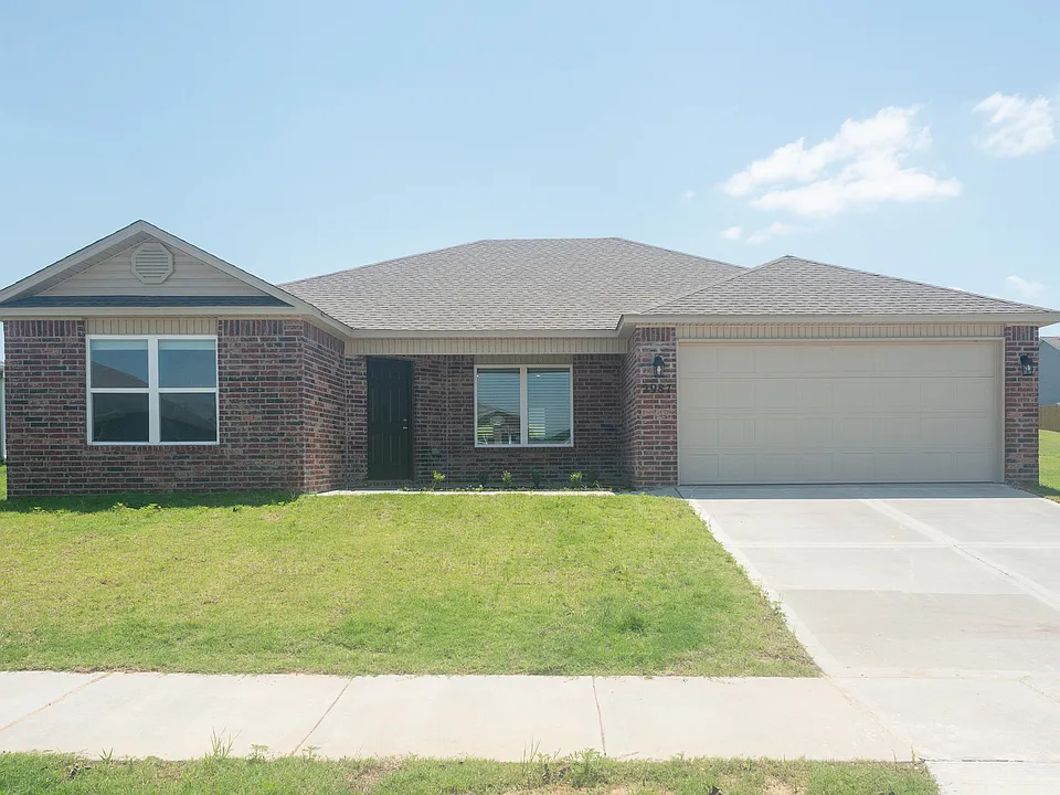 2987 W McLaren Dr