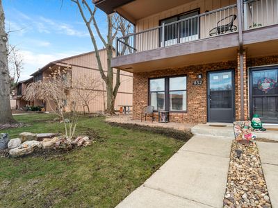 832 Jordan Cir, Schererville, IN, 46375