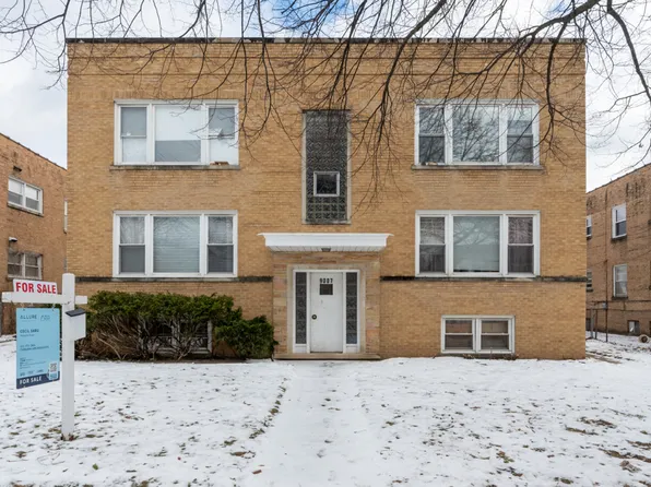 9007 La Crosse Ave, Skokie, IL 60077