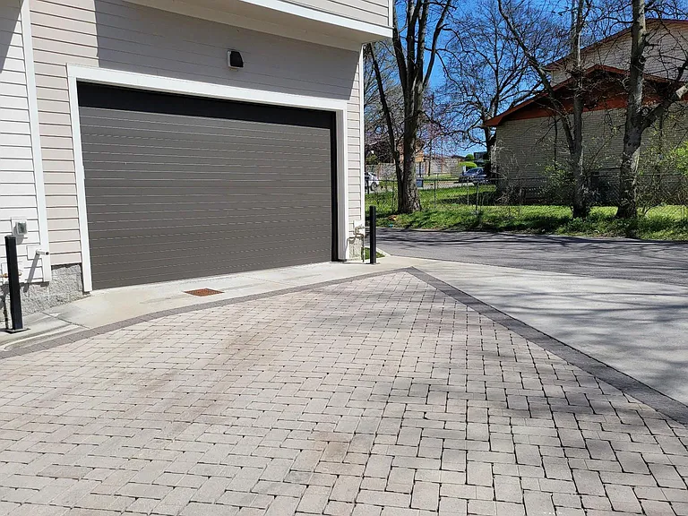 1117 Summit Ave — Photo 21