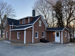 16 Pond St, Bucksport, ME 04416