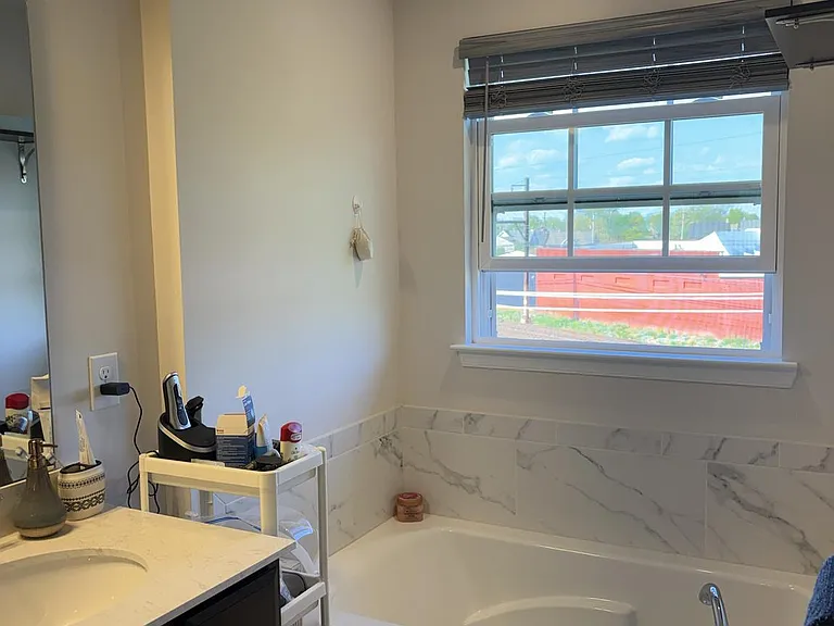 109 Almond Dr — Photo 31