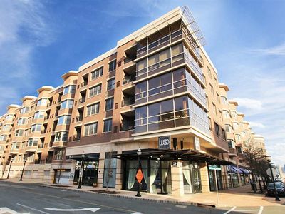 20 Avenue At Port Imperial APT 506, West New York, NJ, 07093
