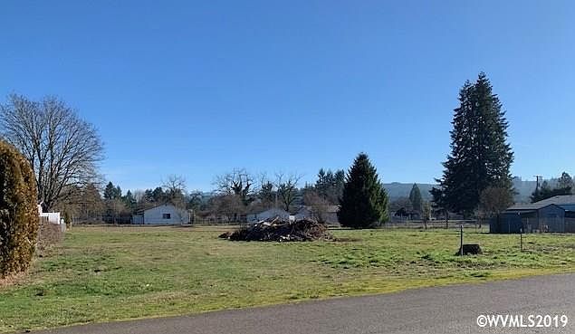2nd image of 1205 37th Ave