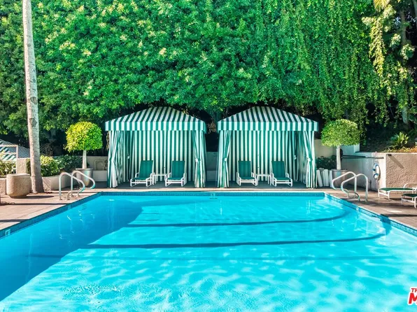 1131 Alta Loma Rd, West Hollywood, CA