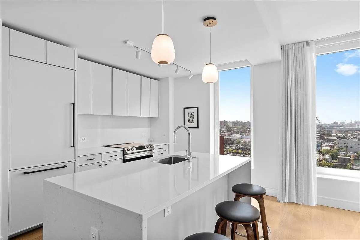 420 Carroll Street — Photo 2