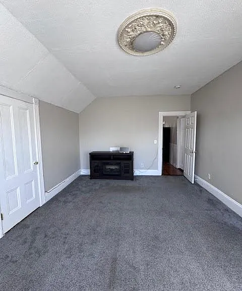 52 Canton St — Photo 14