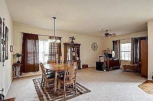 5th image of 913 Deedee Creek Dr