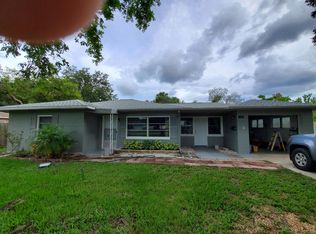 2700 Eastland Rd, Mount Dora, FL 32757