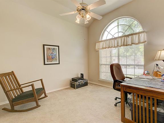 5th image of 5101 Birch Grove Ln