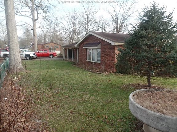 3rd image of 5133 Saulton Dr