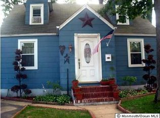 9 Rues Ln, East Brunswick, NJ 08816