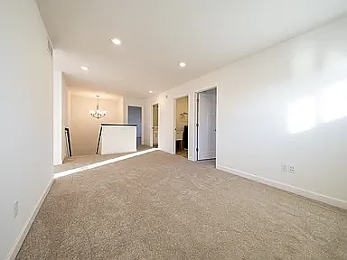 11288 Kingsview Ln N — Photo 20