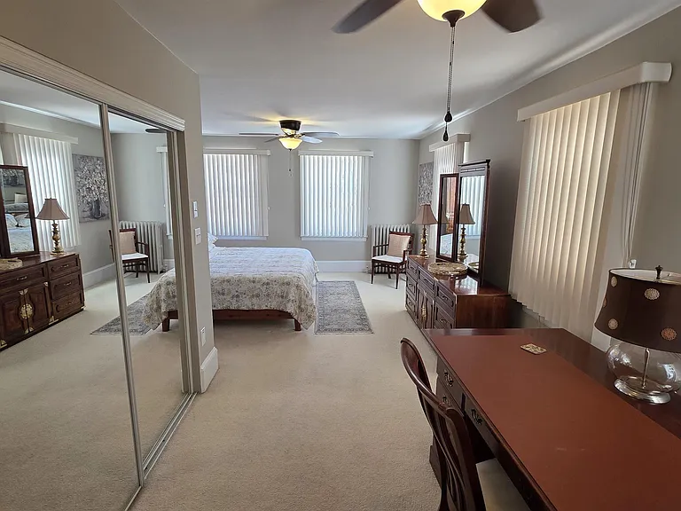 34 N Montgomery Ave — Photo 10