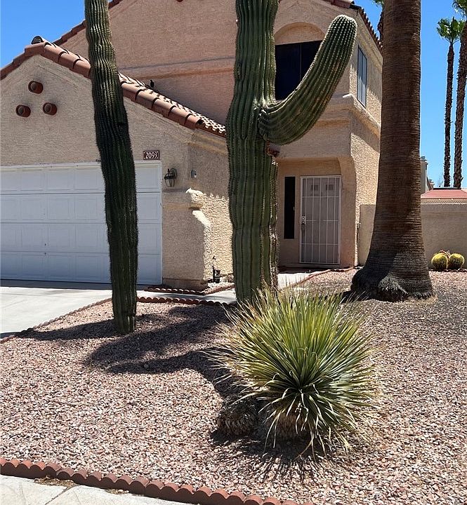 1st image of 2093 Club Crest Way