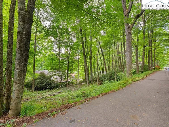 140 Pine View Road, Newland, NC 28657