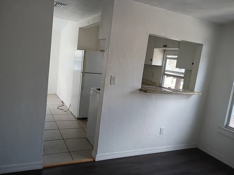 611 Ora St #4 — Photo 5