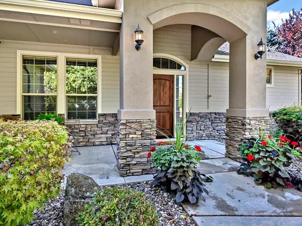 2089 W Grand Teton Dr, Meridian, ID 83646