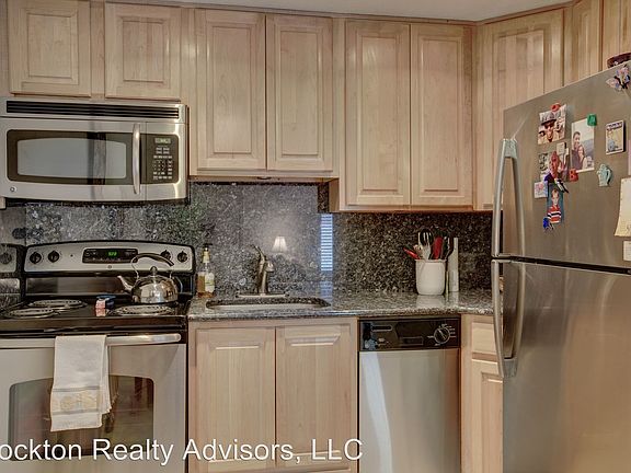 5th image of 115 Airport Ave E APT 24