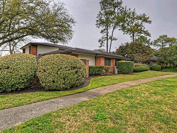 2nd image of 5315 Pinewilde Dr #23-D