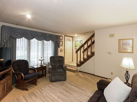 5th image of 1333 Southview Cir