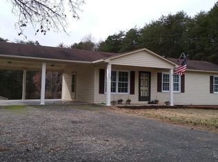 769 Fairview N, Chatham, VA 24531