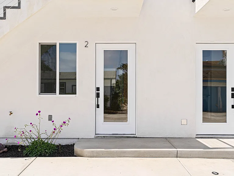 1953 Emerald St #2 — Photo 14