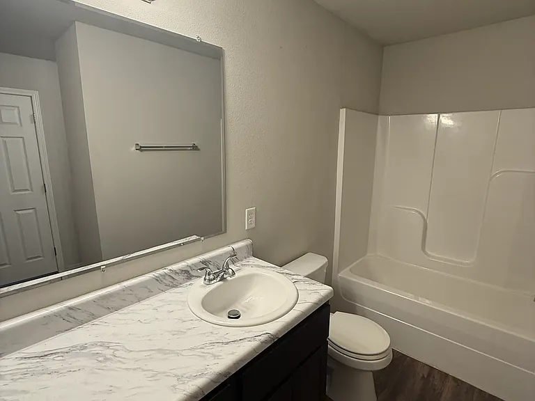 2800 E Quincy St — Photo 13