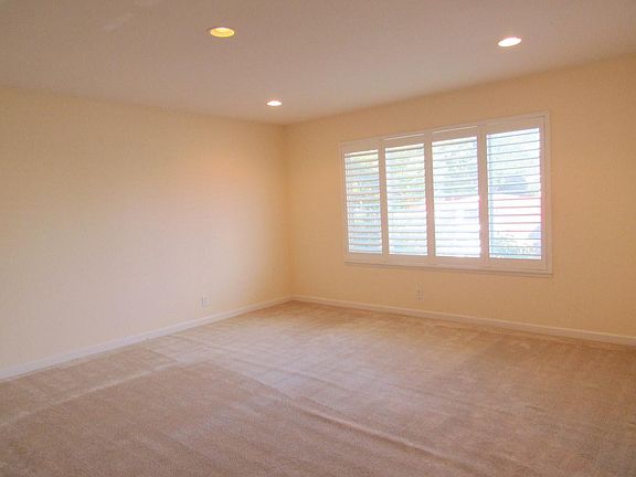 2nd image of 1958 Ensign Way