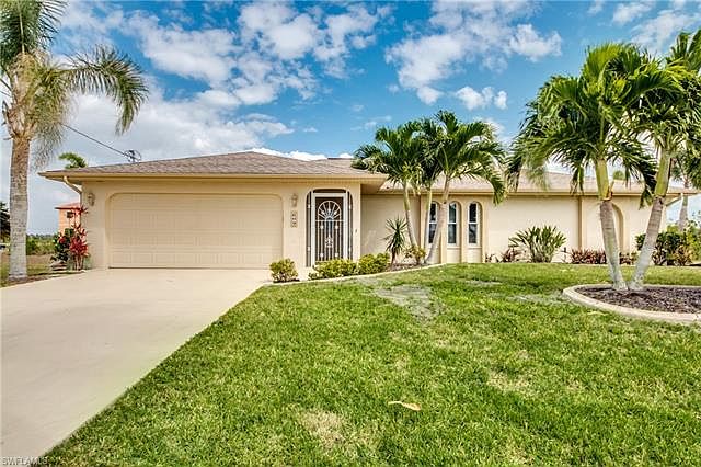 1st image of 609 NW 36th Pl