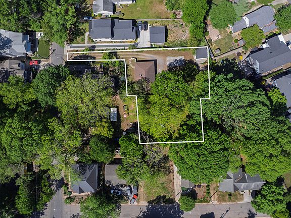 2nd image of 711 Latta St Lot 82-83