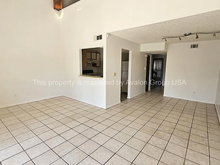 10724 Alden Rd #1 — Photo 9