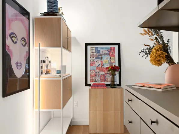 547 West 47th Street image 6 of 23