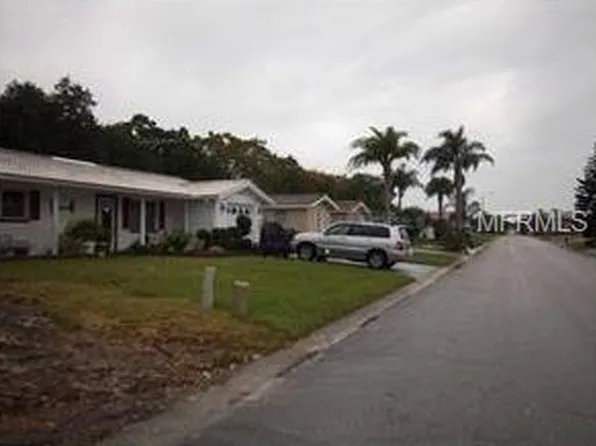 4864 Shell Stream Blvd, New Port Richey, FL 34652
