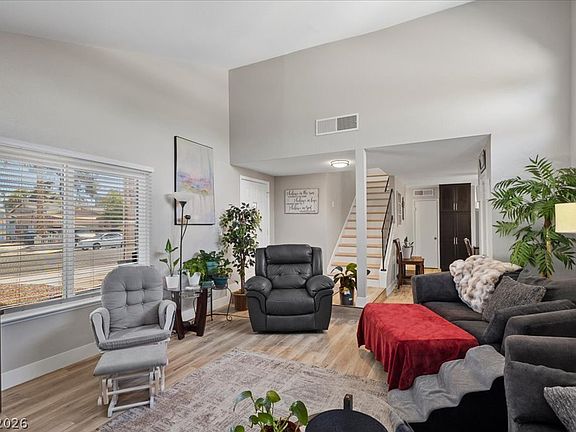 5th image of 3970 Delling Ct