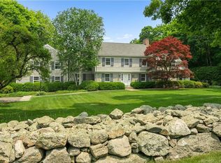 246 White Oak Shade Rd, New Canaan, CT 06840