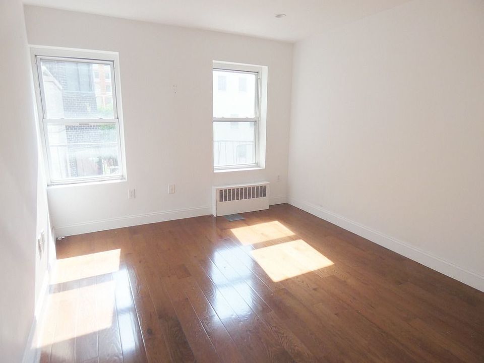 1st image of 1146 2nd Ave APT C3