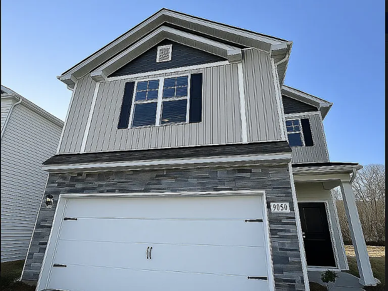 9050 Stoney Waters Ct — Photo 1