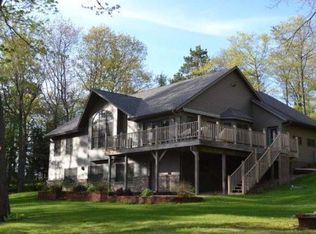 4241 N View Dr, Rhinelander, WI 54501