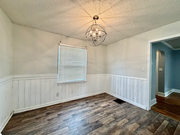 5414 Princess St — Photo 5